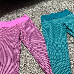 Stylish Pink and Teal Women's Leggings
